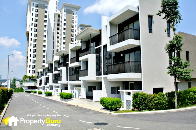 The Andana development. There are 30 of these villas and they are either the Ascending or Descending type. This picture shows the Ascending.  Like the condominium, the Garden Villas are Strata titled and no renovation is allowed to the exterior façade. Since this enclave is gated and guarded, no gates are fitted to the villas.