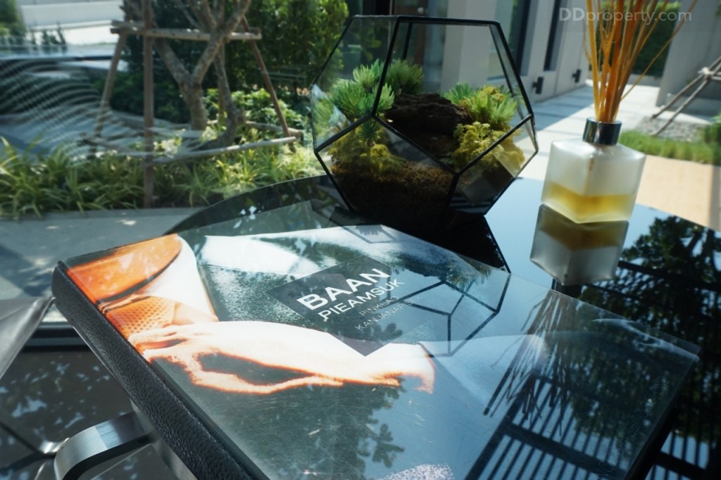 2 Pieamsuk Pinklao KanjanapisekDSC08073-006