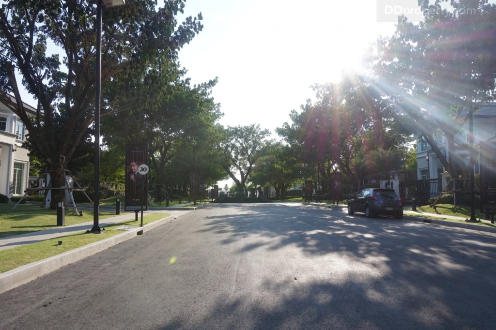 3 Granada Pinklao - PetchkasemDSC08028-005