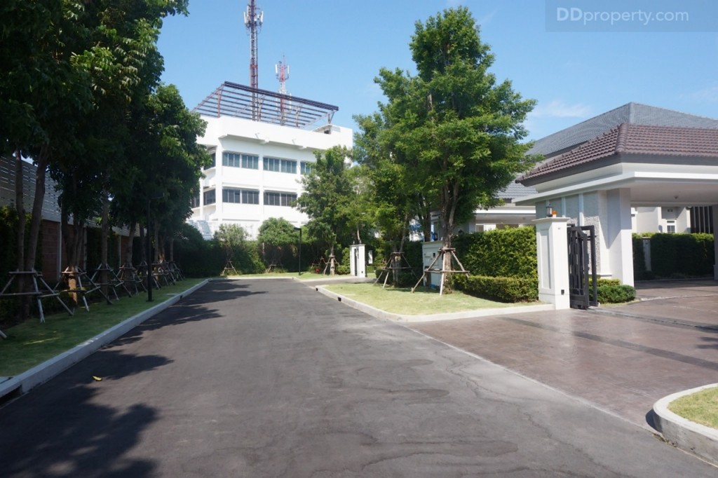 4 Granada Pinklao - PetchkasemDSC07701-004