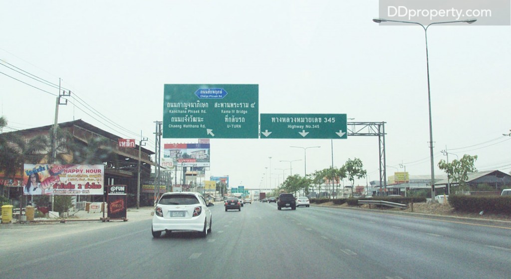 ทั้งนี้เราใช้เส้นทางที่ 1 ขับมาจาก ถนนราชพฤกษ์ มุ่งหน้าไปยังถนนชัยพฤกษ์