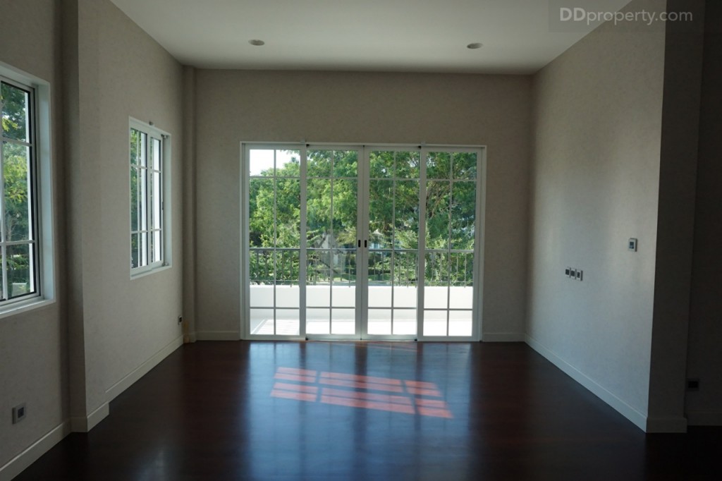 Granada Pinklao - PetchkasemDSC07847-064