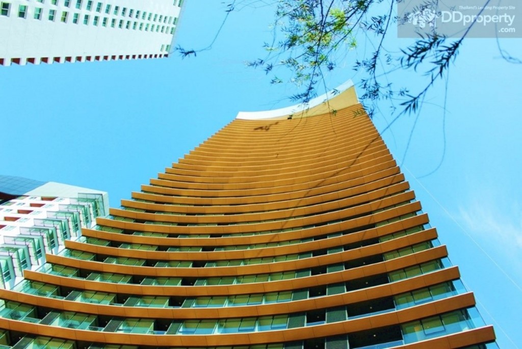 ด้านหน้าอาคาร  A 