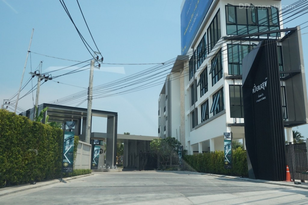 Pieamsuk Pinklao KanjanapisekDSC08067-001