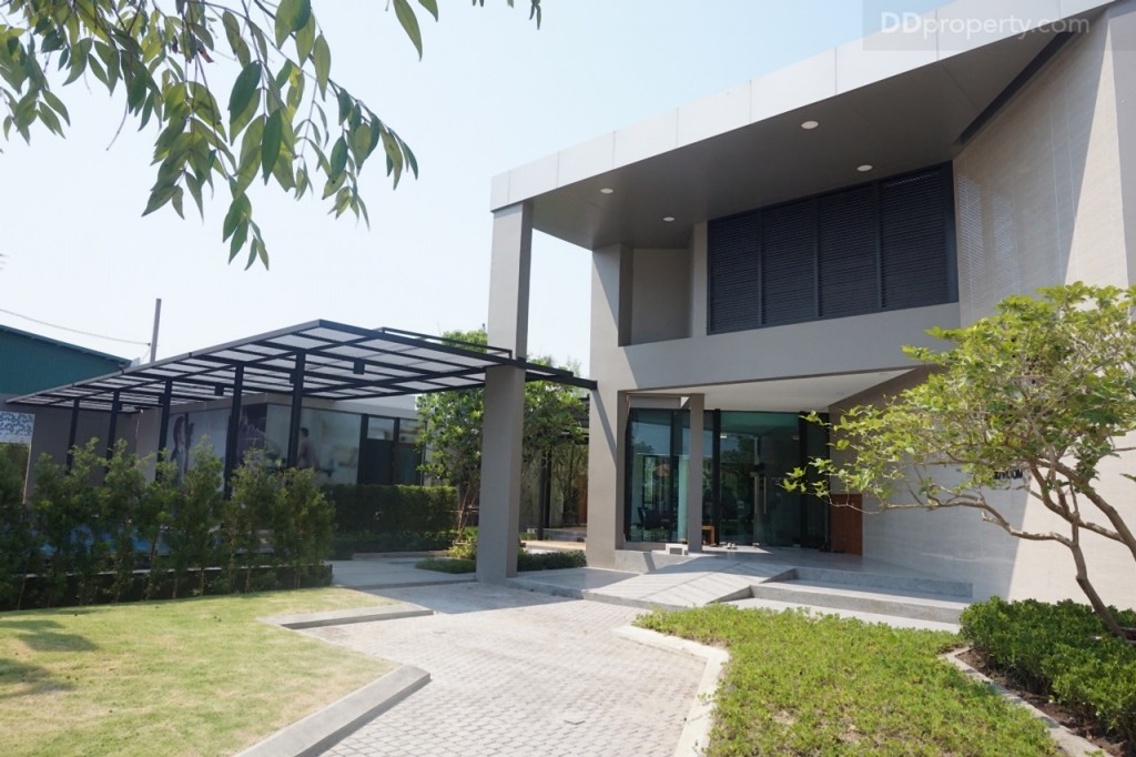 Pieamsuk Pinklao KanjanapisekDSC08074-007