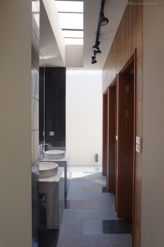 Pieamsuk Pinklao KanjanapisekDSC08082-015.0