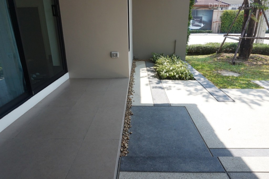 Pieamsuk Pinklao KanjanapisekDSC08094-008