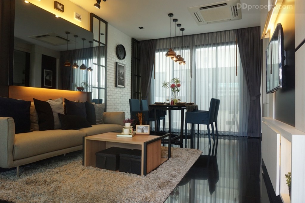 Pieamsuk Pinklao KanjanapisekDSC08098-012