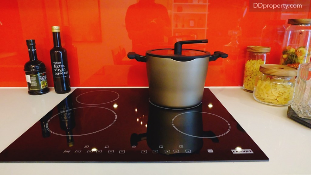 เตาไฟฟ้าก็ของ Franke เช่นกัน