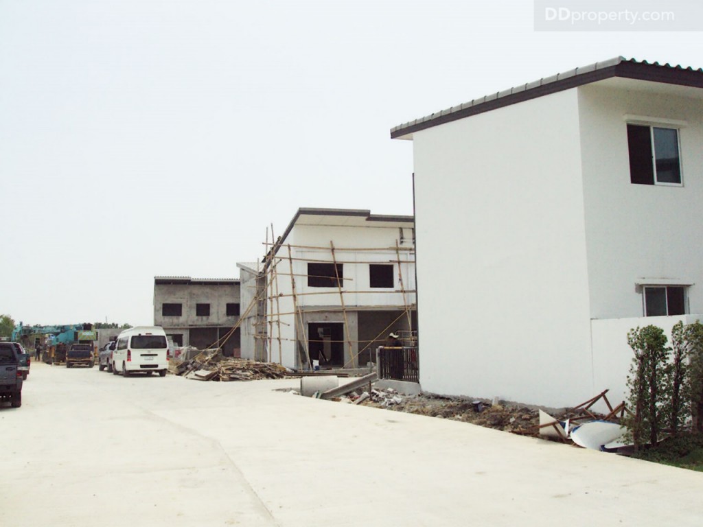 lio bliss Kanjanapisek-Chaiyaphreukp23-018