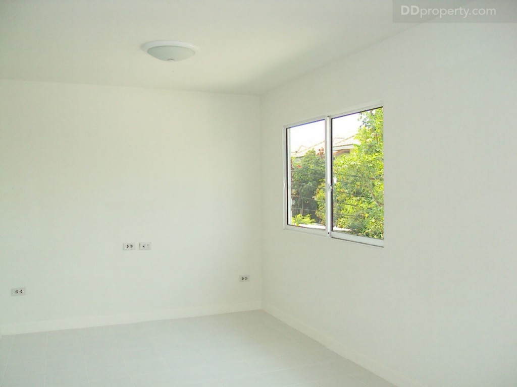 lio bliss Kanjanapisek-Chaiyaphreukp34-029