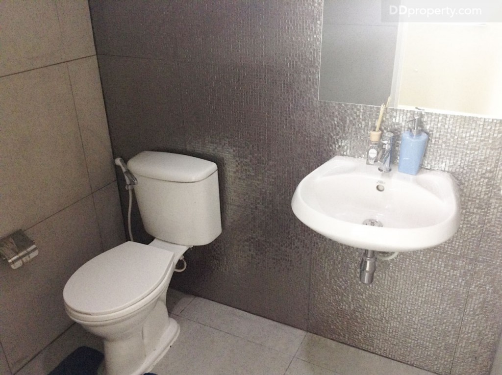 lio bliss Kanjanapisek-Chaiyaphreukp46-041