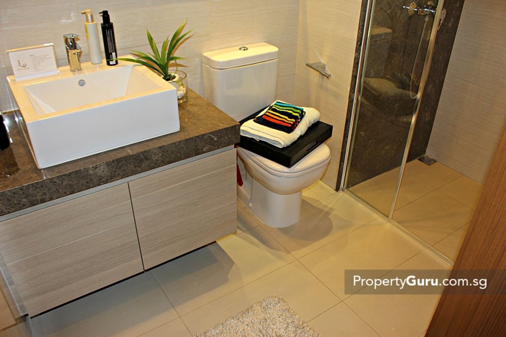 luxus hills corner terrace common bathroom 2