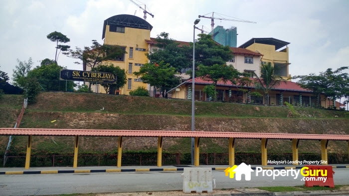 004Sejati- SMK Cyberjaya