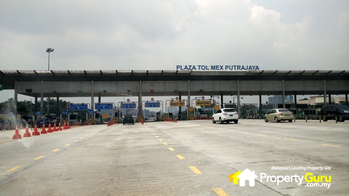 006Opus- Mex Highway