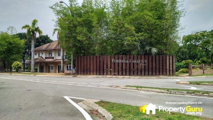 009Opus- Entrance Statement