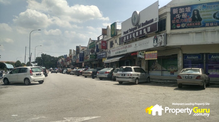 012Netizen- Shoplots 1