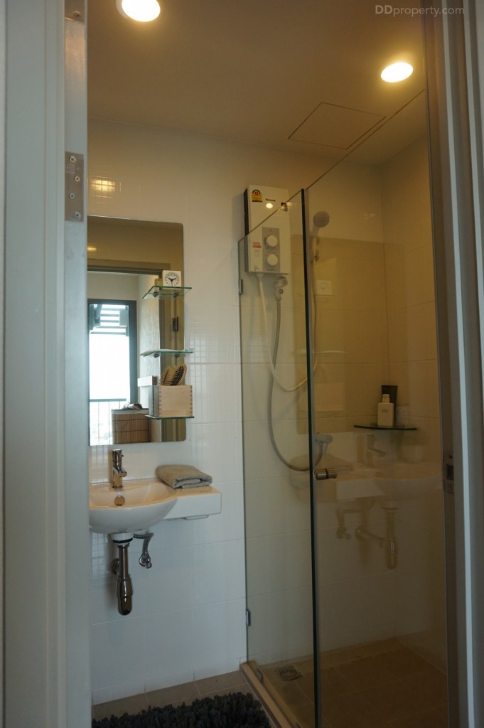 15 Ideo mobi Wuthakad Plan Room WDDSC09394-028