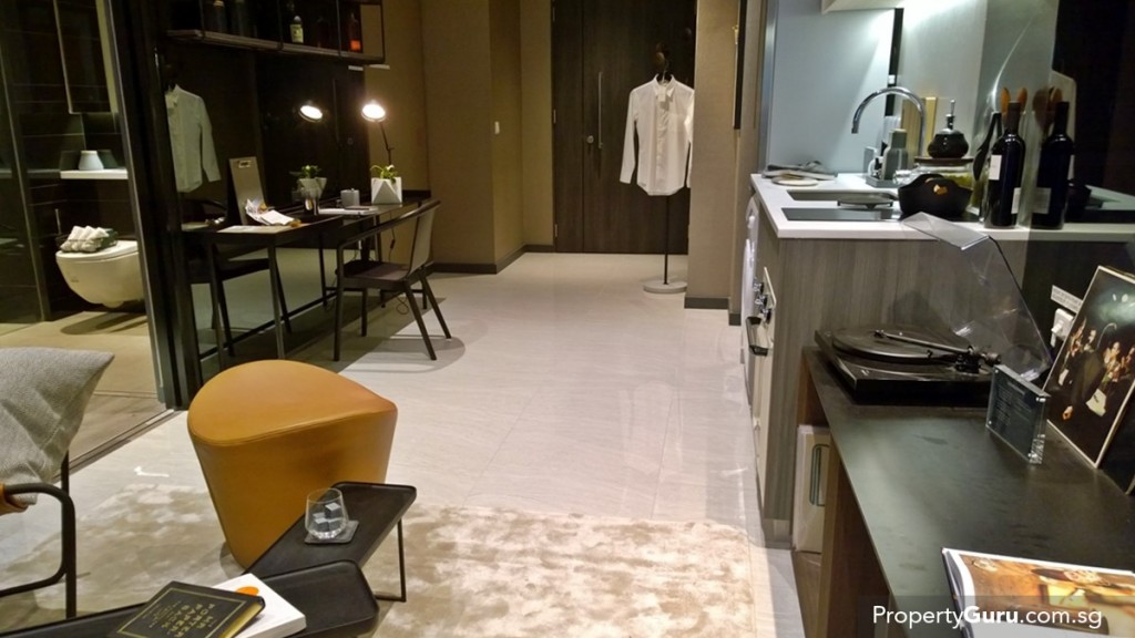 Living and kitchenette