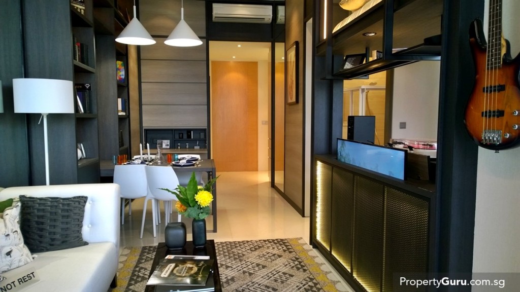 2BR living and dining room