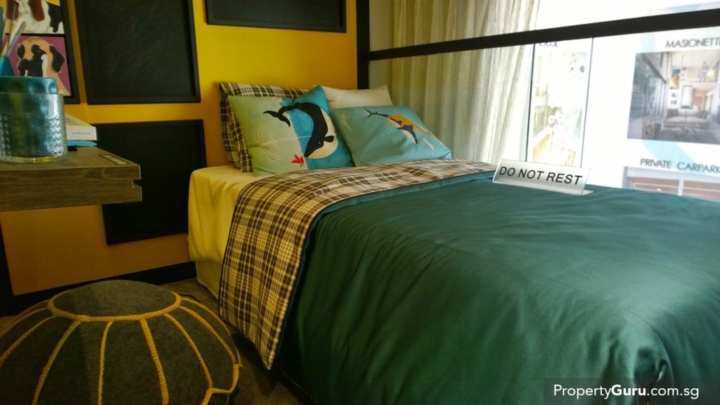 3BR deck attic bedroom