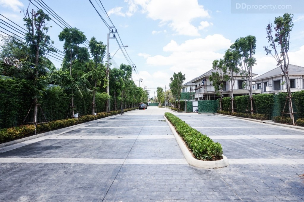 Chaunchun Grand Ratchapruek Rama 53 DSC09076-003