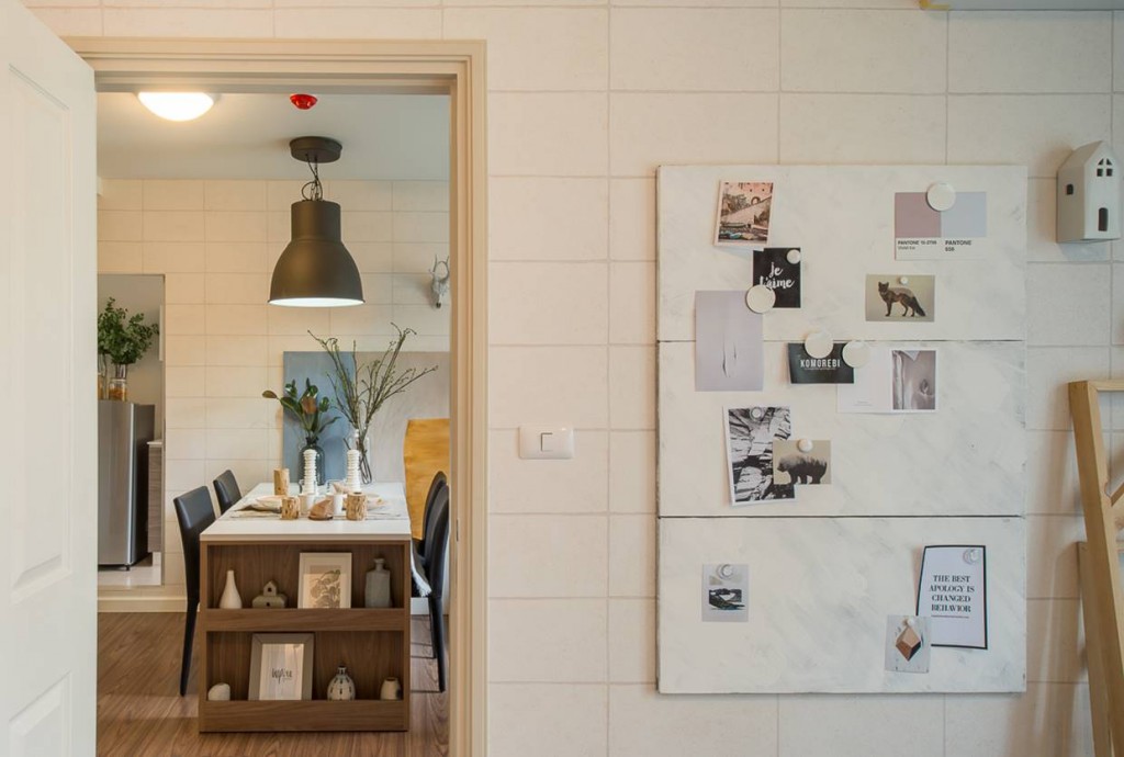 โต๊ะทานอาหารแบบ 4 ที่นั่งสำหรับห้องแบบ 2 ห้องนอน