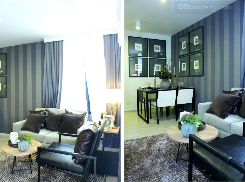 บริเวณห้องนั่งเล่นเป็นผนังกระจกสองด้านทำให้ภายในห้องดูสว่างที่เดียว