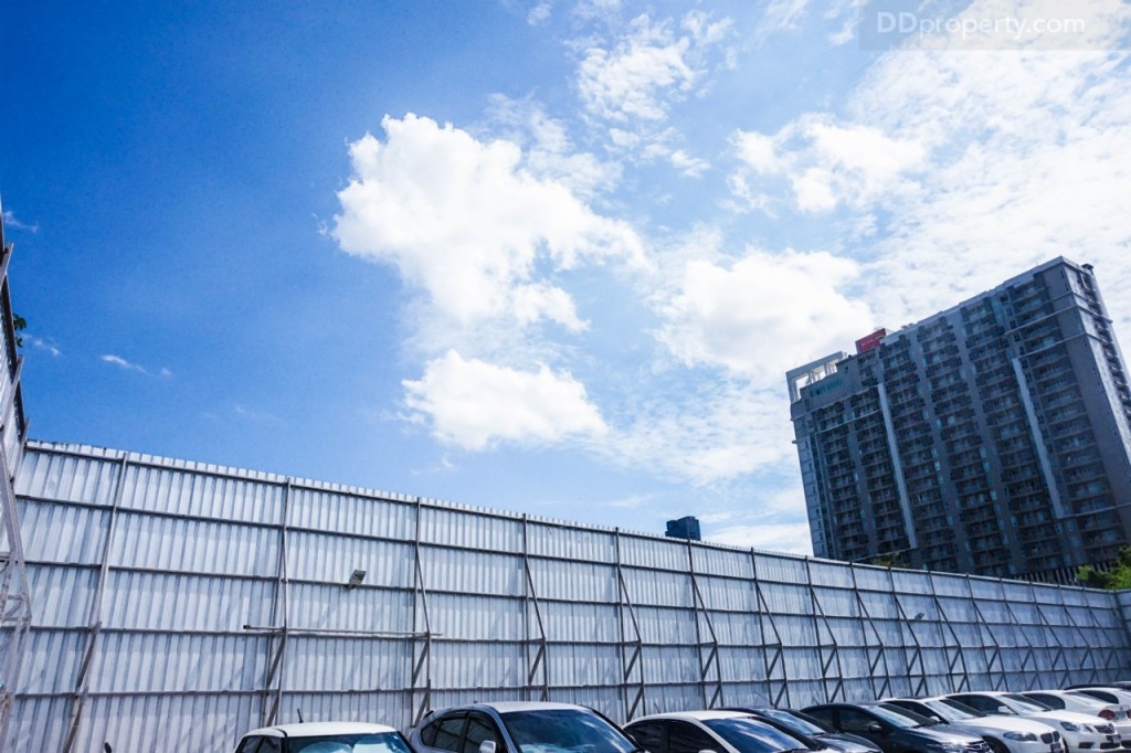 The Line Asoke Ratchada - DirectionDSC09331-004