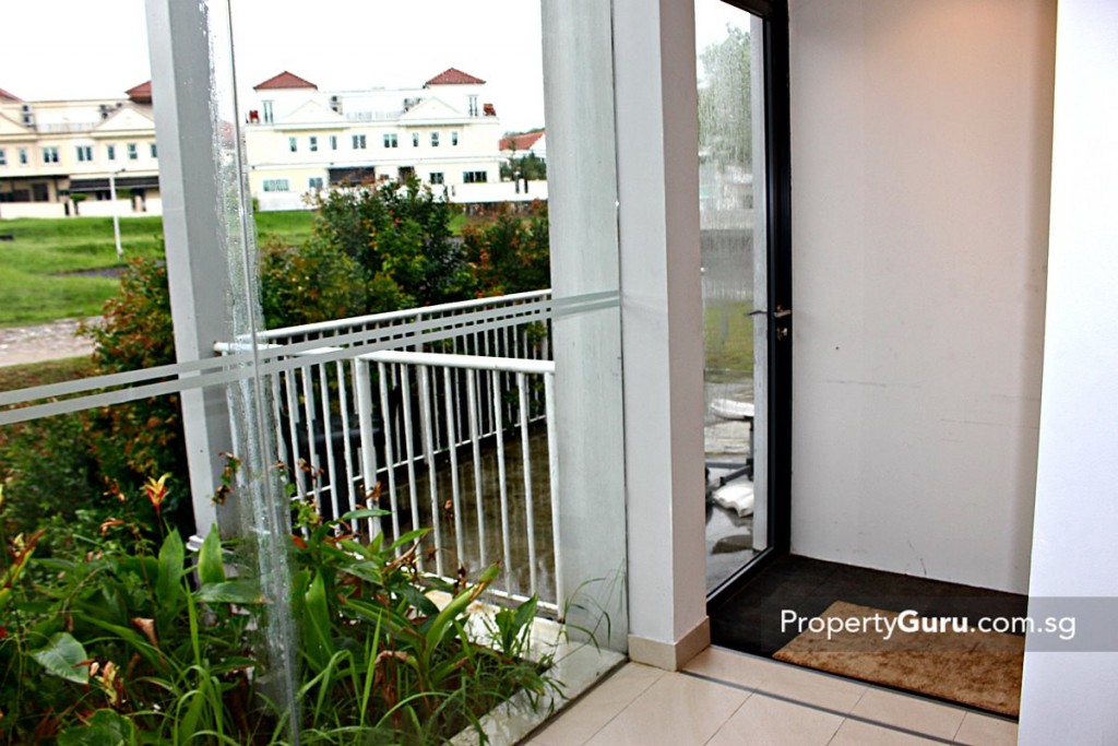 belgravia villas yard