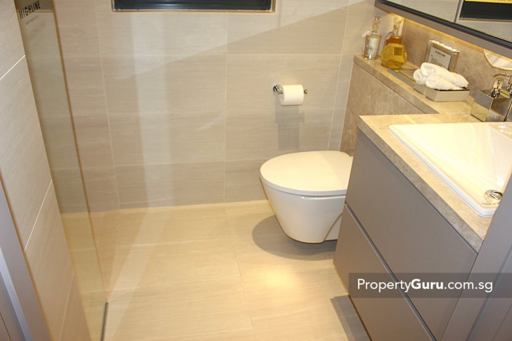 highline residences common bathroom 3 BR