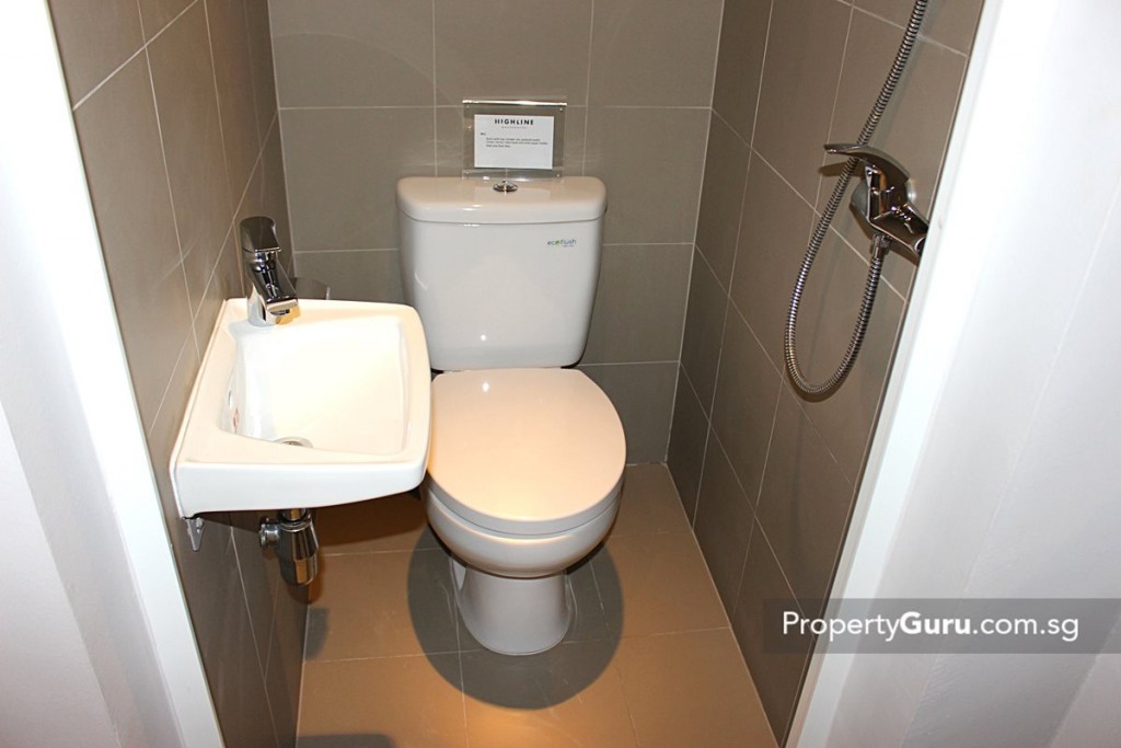 highline residences water closet 3 BR