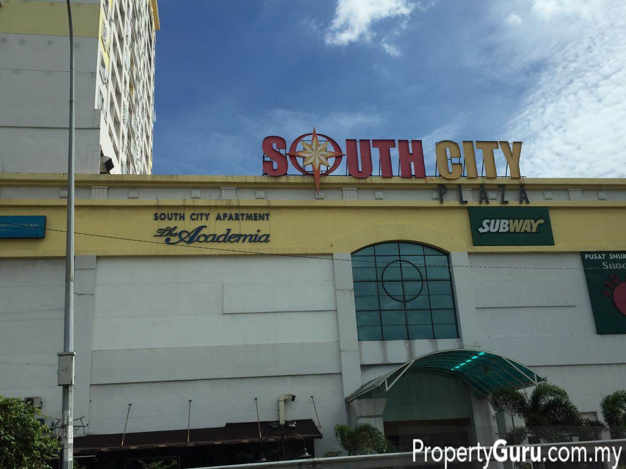 Astetica Residences Shopping Mall