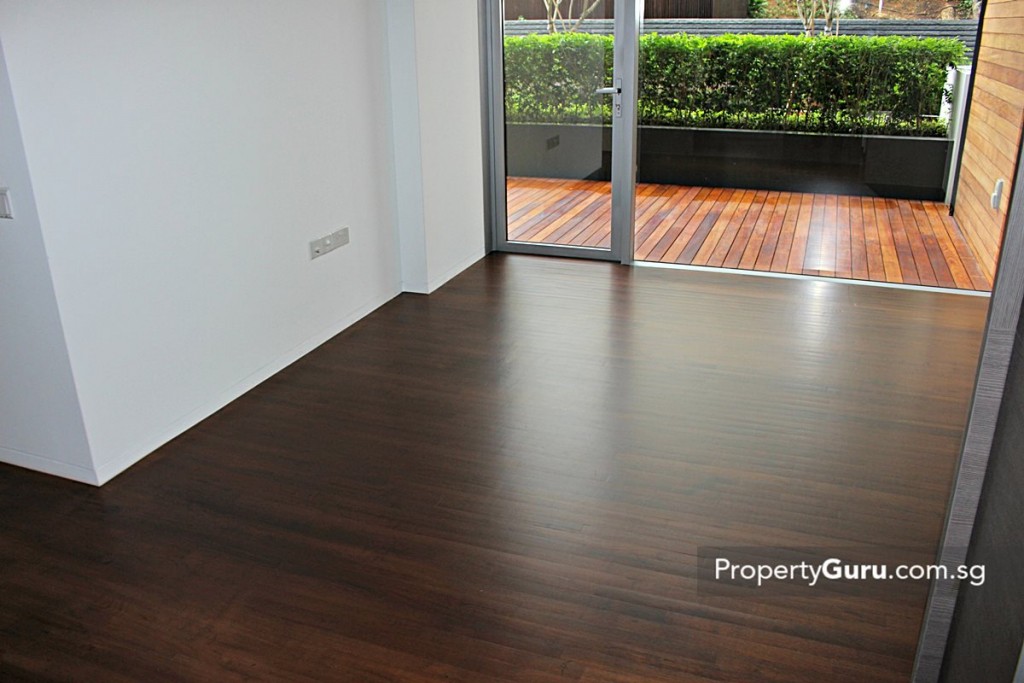 seletar park residence master bedroom 2