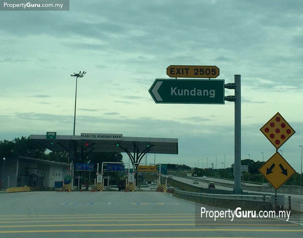 Seiring Residences Highway Exit