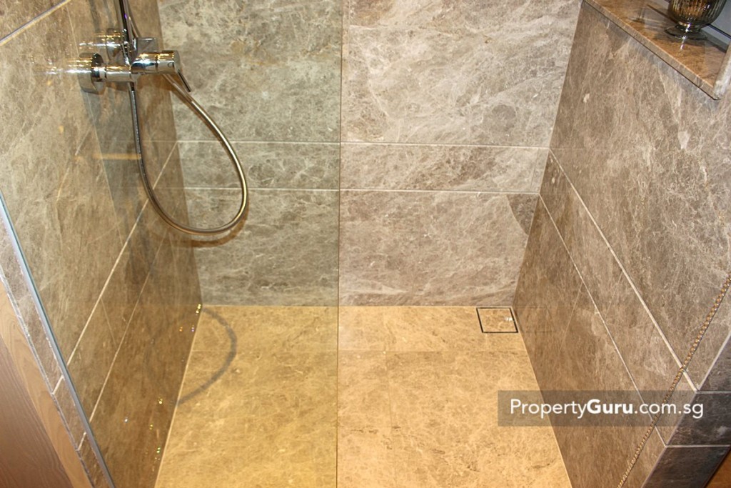 stars of kovan master bathroom 2 BR 2