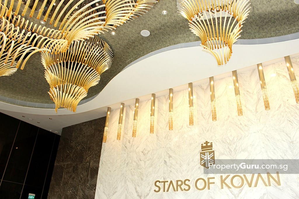 stars of kovan show flat decor