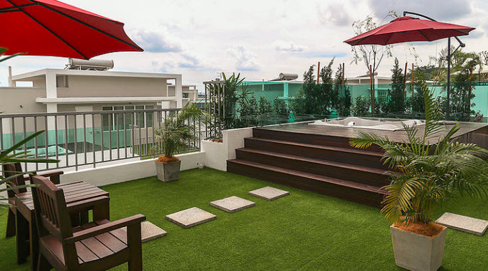 Aspen- Rooftop Jacuzzi