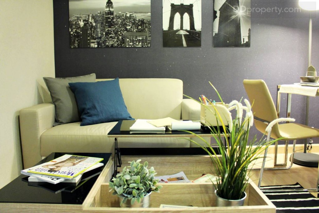 ห้องของโครงการนี้ขายแบบห้องเปล่าไม่มีเฟอร์นิเจอร์แถมให้ นี่เป็นไอเดียของแนวทางในการแต่งห้องเพื่อให้ผู้ซื้อเห็นภาพ