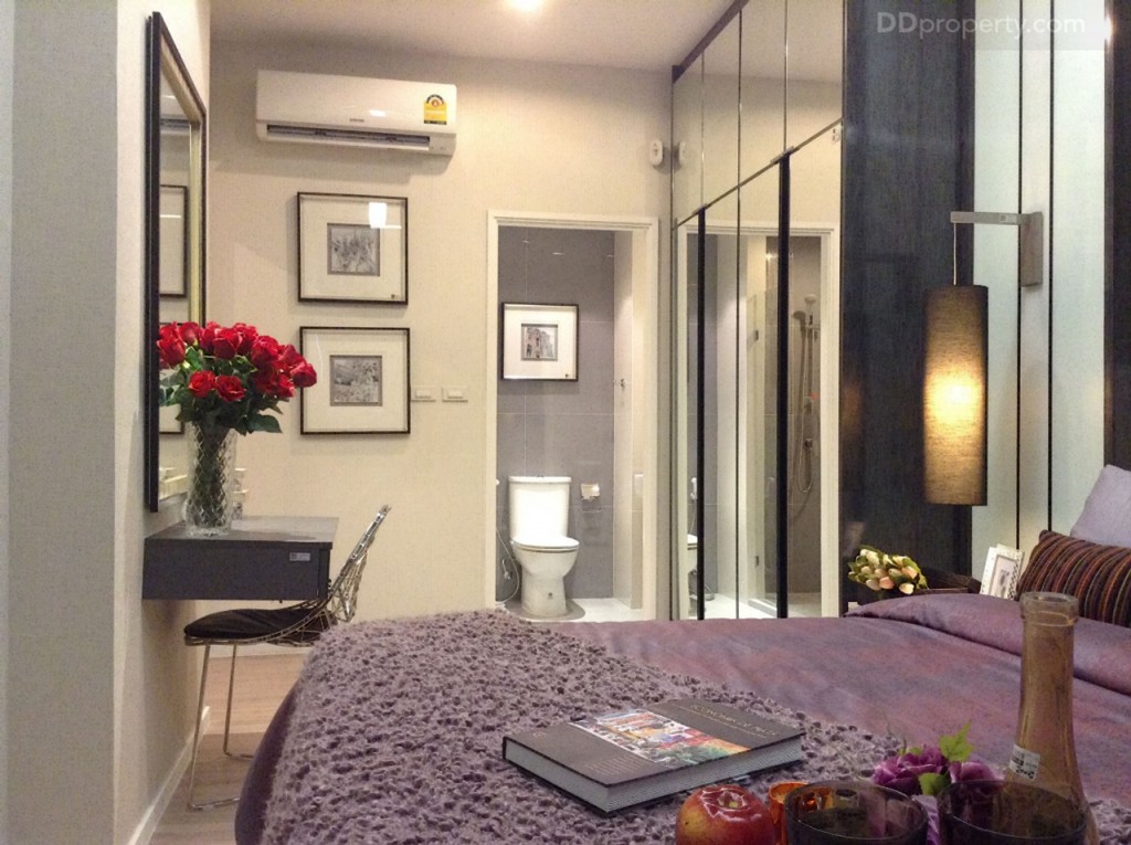 Amber RattanathibetAmber_51-037