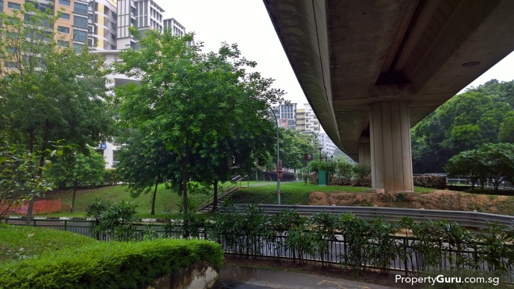 Park connector to Admiralty MRT station
