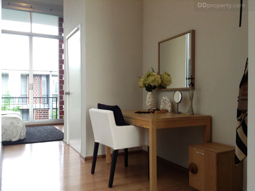 Siamese BlossomSiamese Blossom @ Fashion_101-085