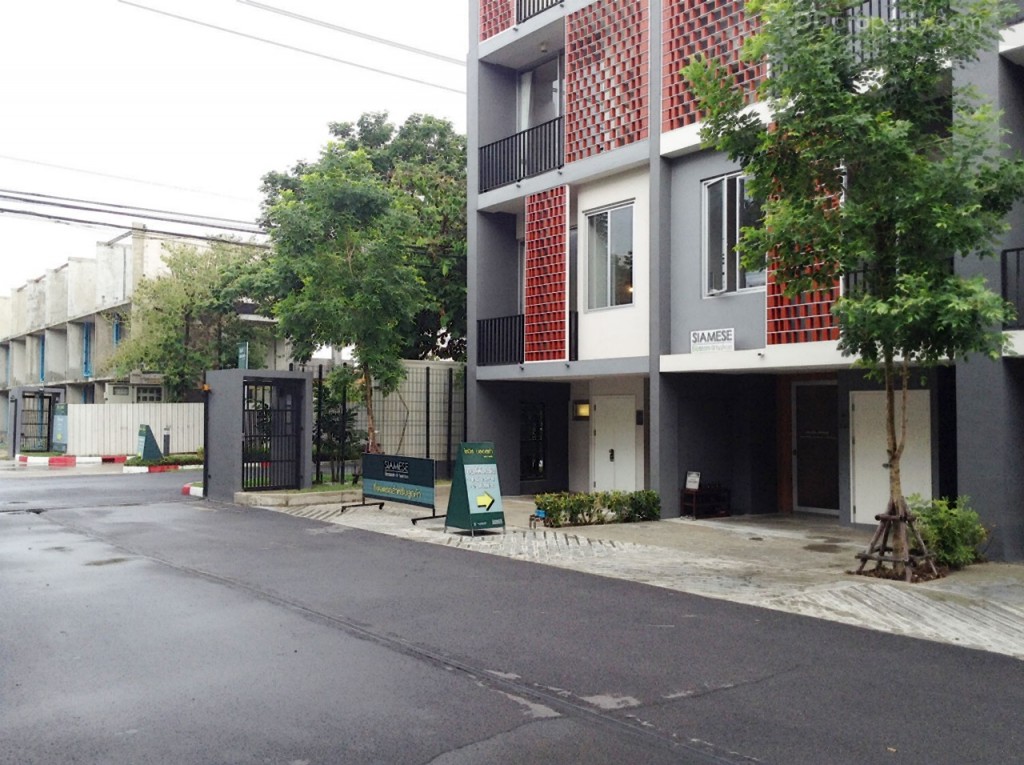 Siamese BlossomSiamese Blossom @ Fashion_28-013