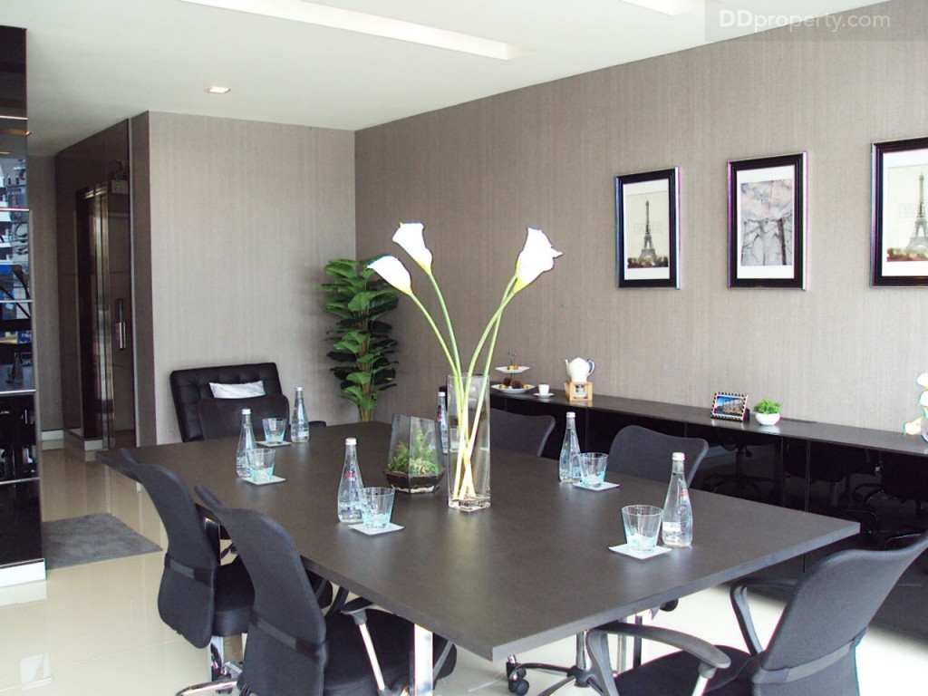 T59 WestgateT59 WESTGATE_p56-042