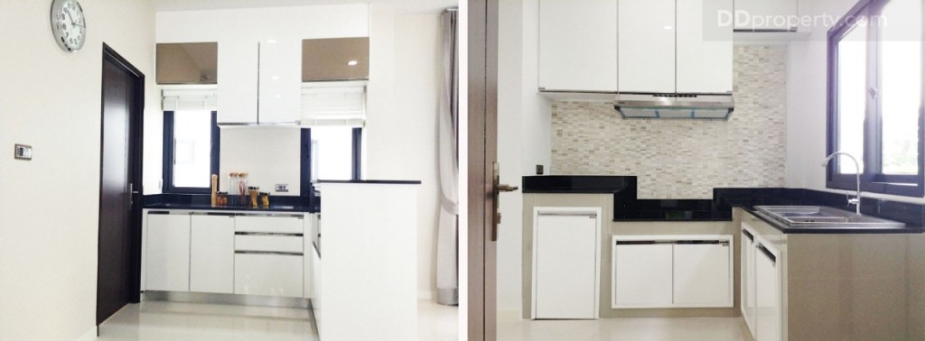 nc on green charmNc on Green Charm_113-091