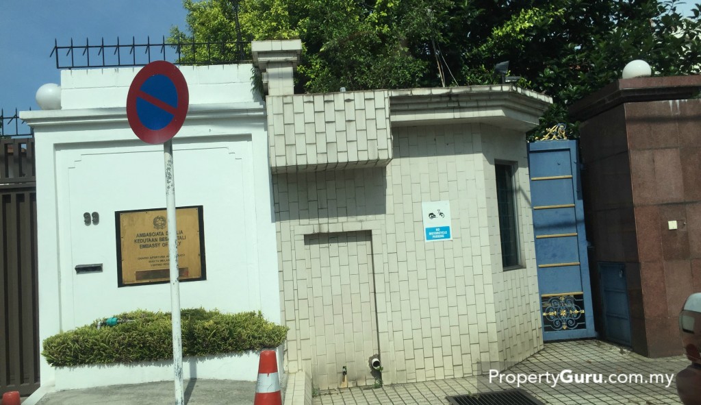 the edge of u thant s 11