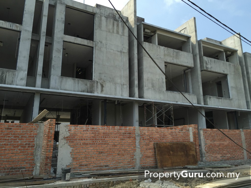 the edge of u thant s 2