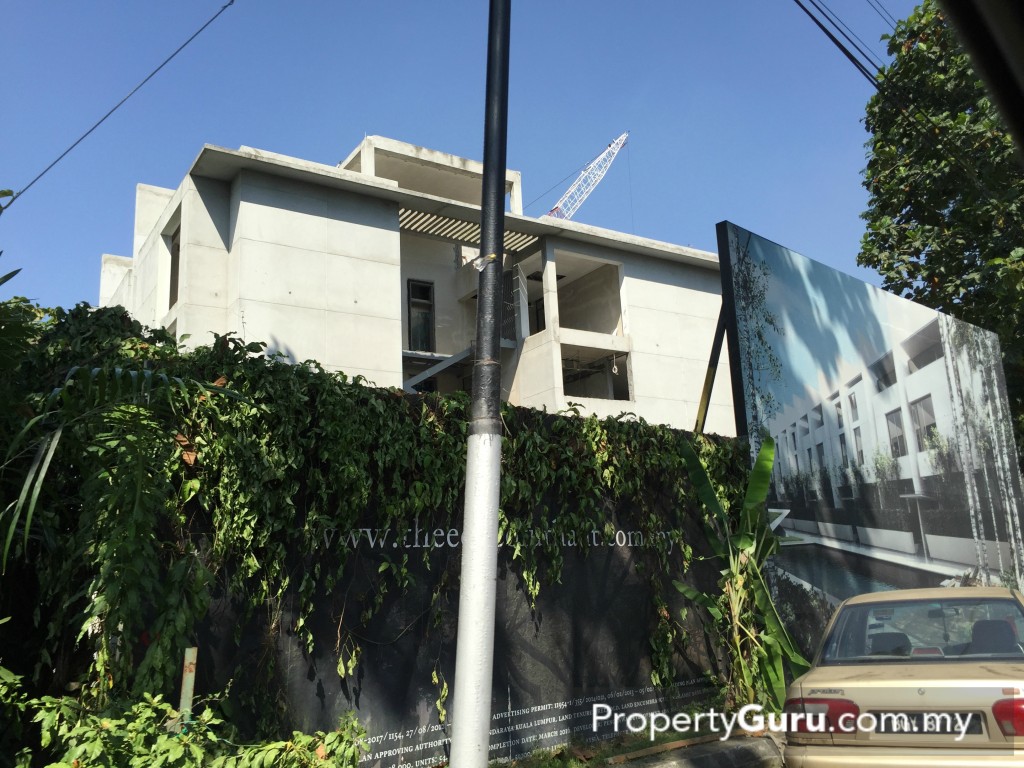 the edge of u thant s 7