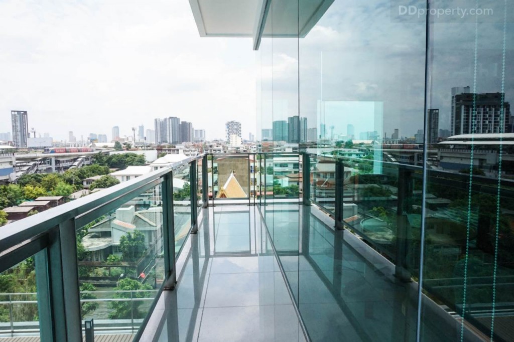 10 Tempo Grand Sathorn Wutthakard facDSC00619-022