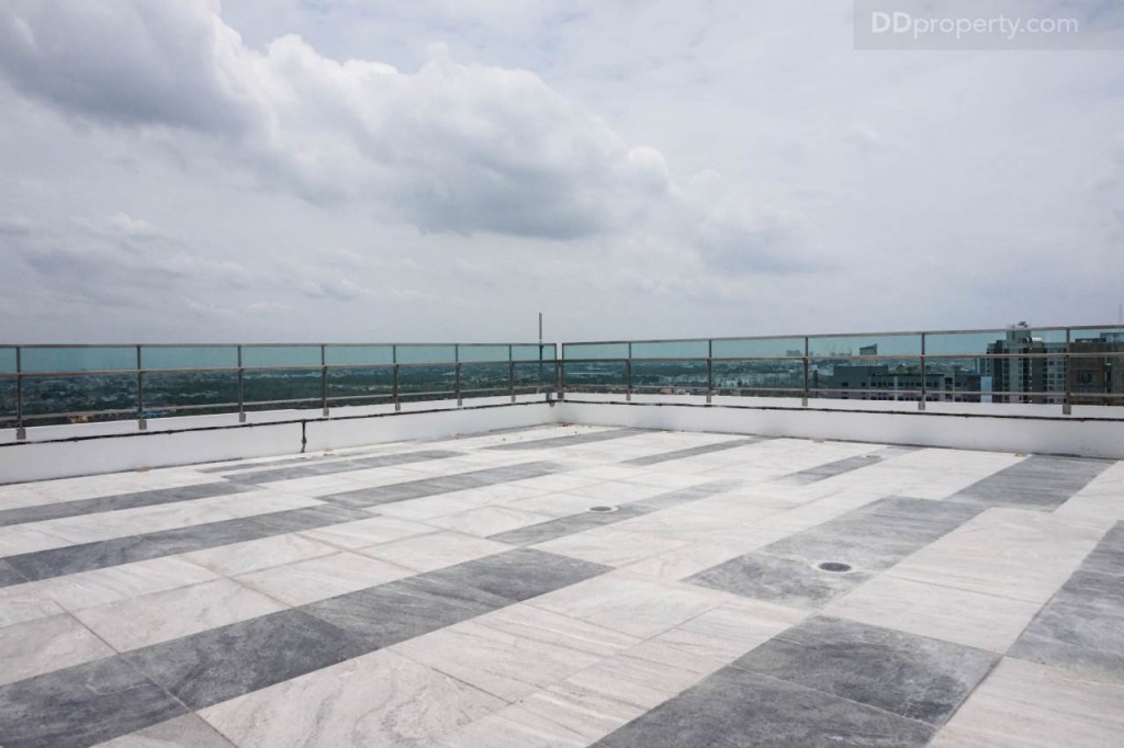 22 Tempo Grand Sathorn Wutthakard facDSC00596-005